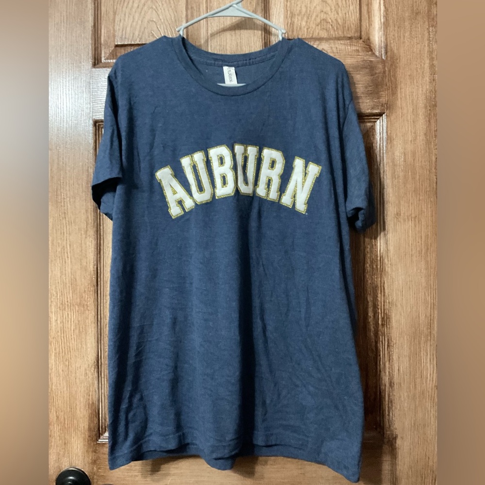 Auburn Tee